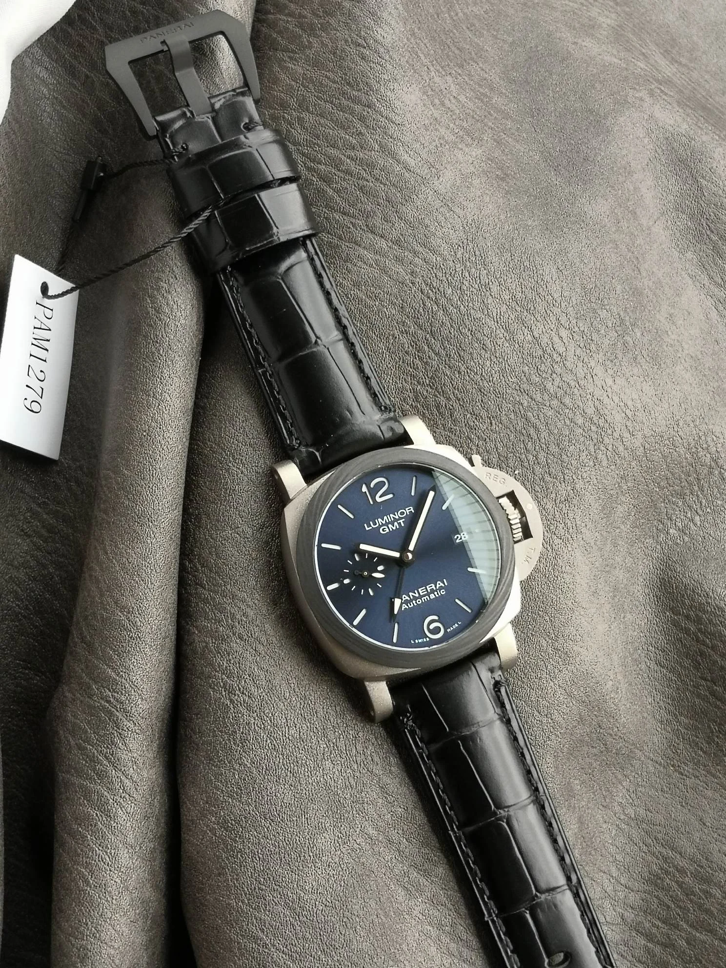 Panerai PAM01279 — photographed off the sweep