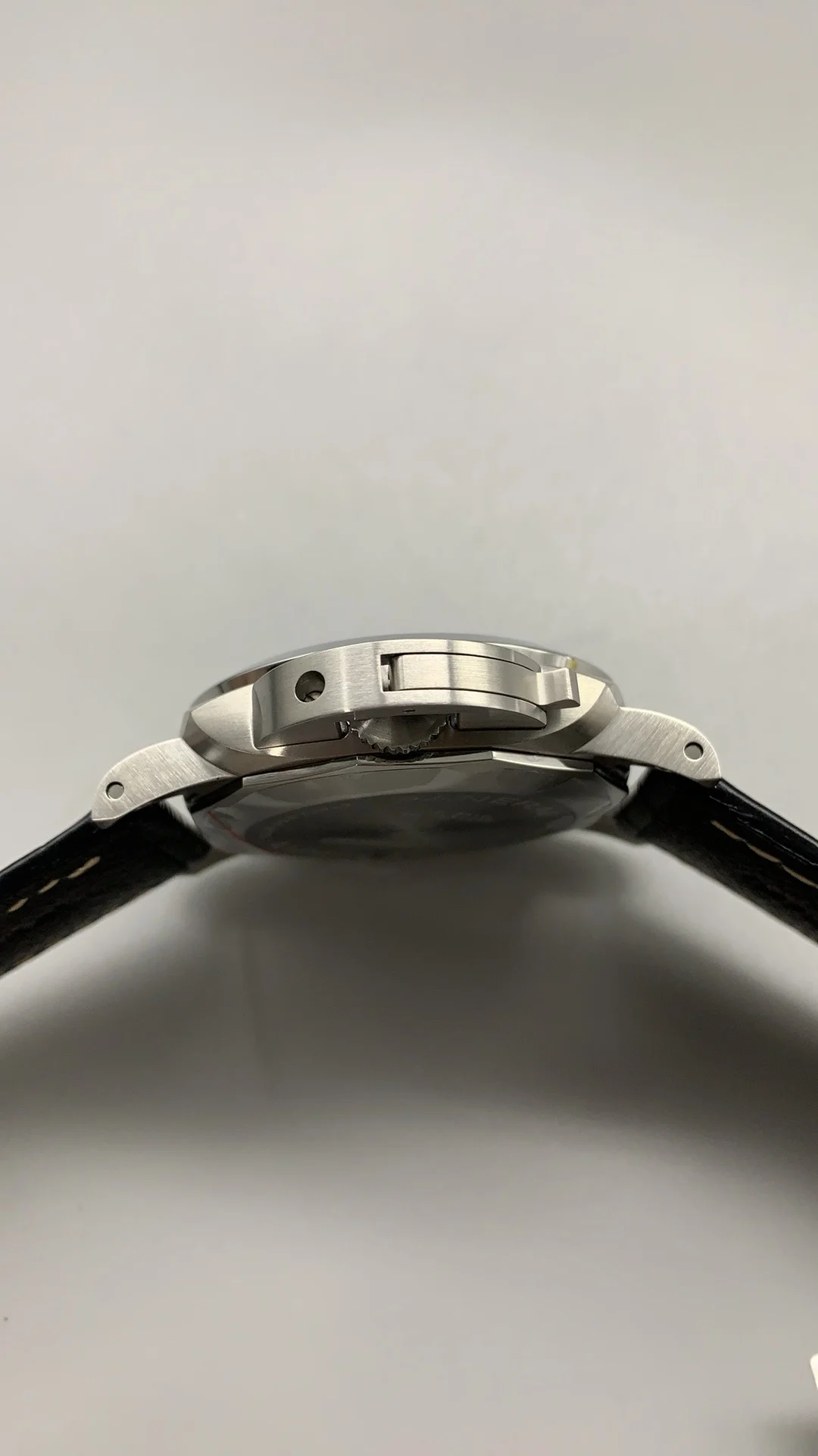 Panerai PAM01312 — photographed off the sweep