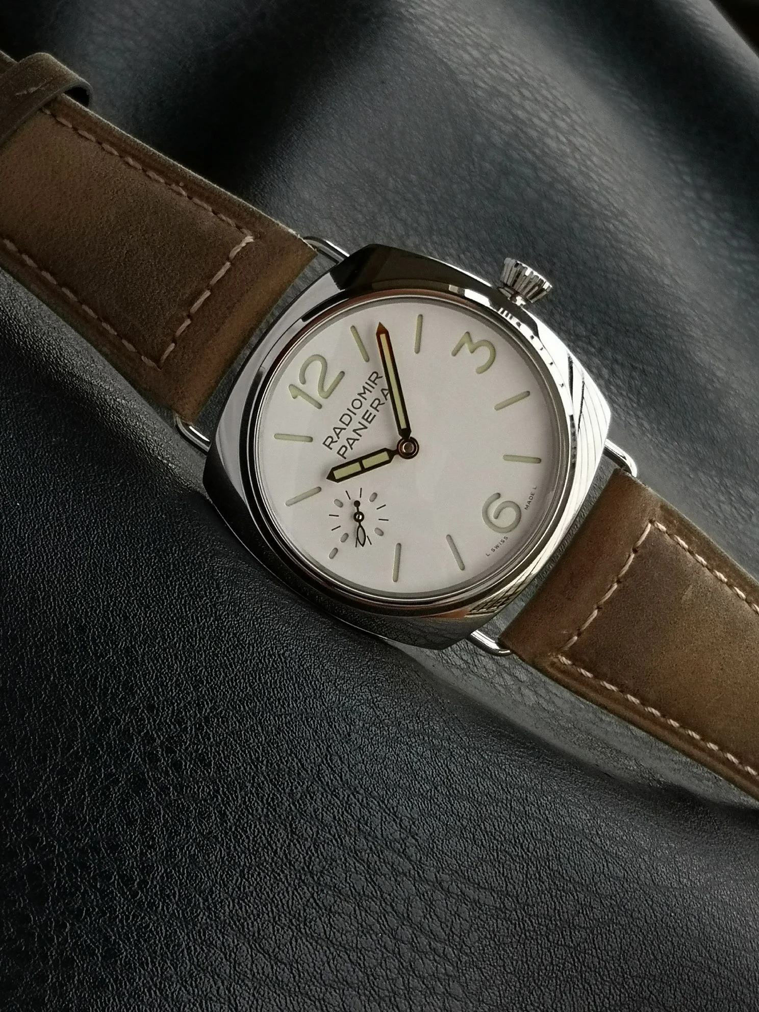 Panerai PAM01384 — photographed off the sweep
