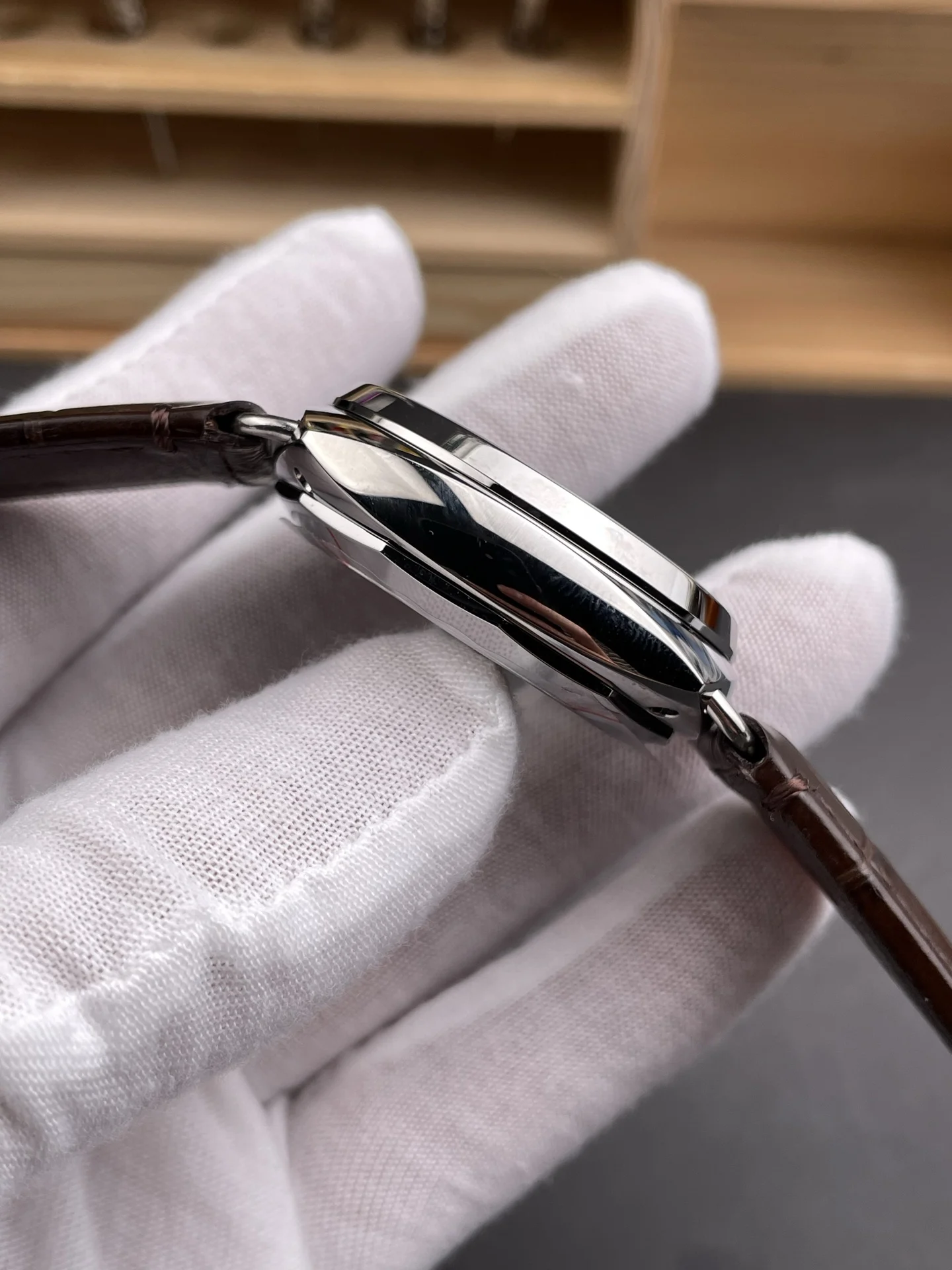 Panerai PAM01386 — photographed off the sweep