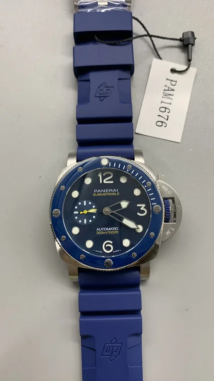 Panerai PAM01676