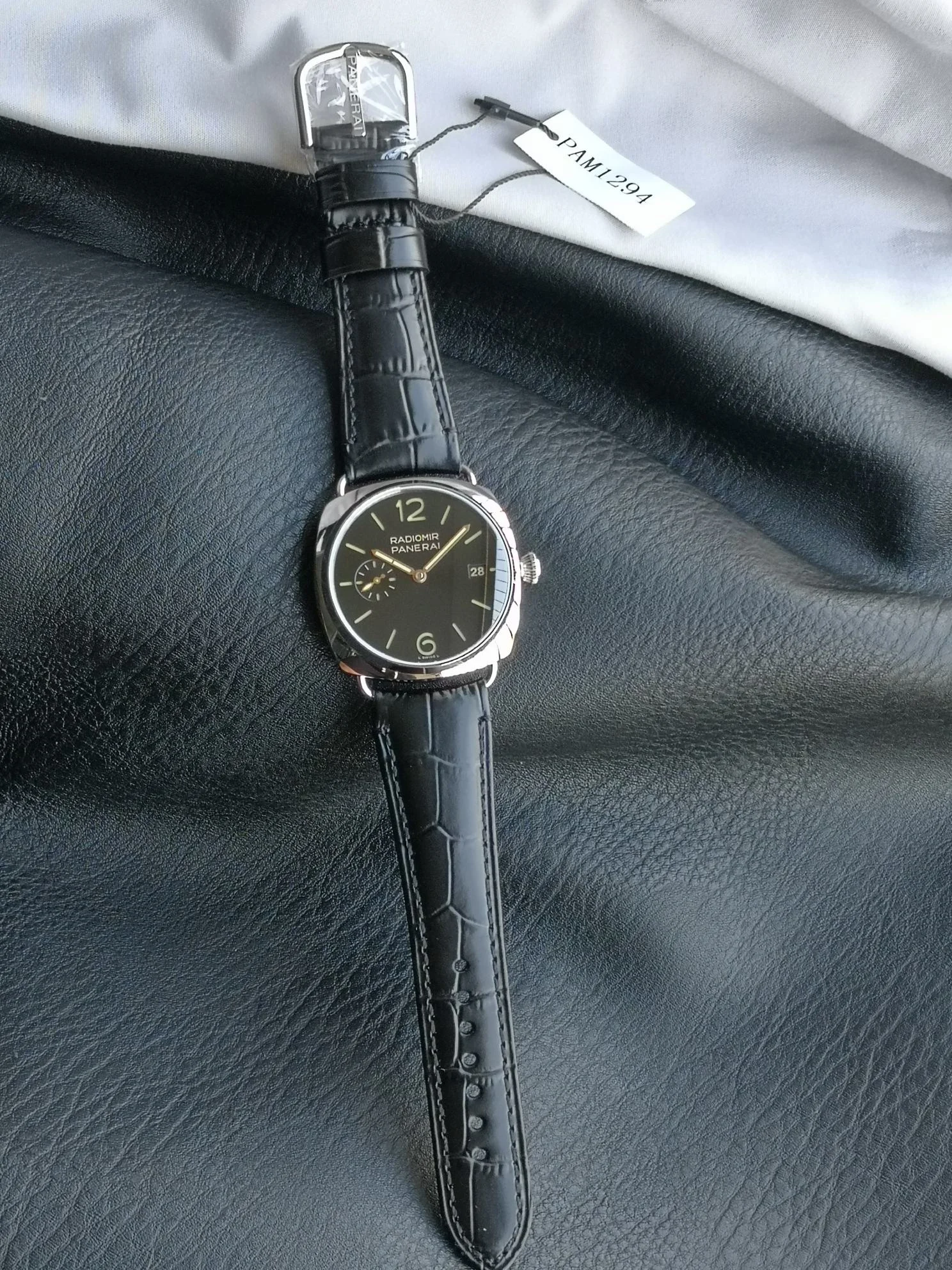 Panerai Steel Black Dial PAM01294 40mm