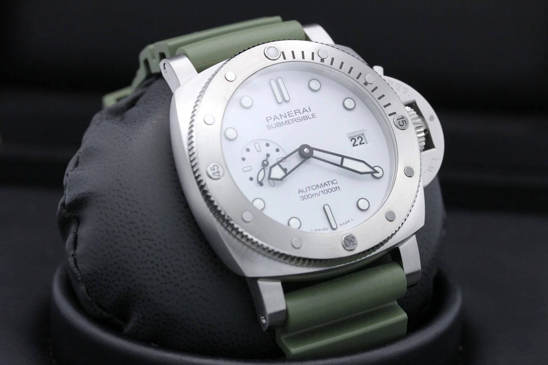 Panerai Steel PAM01226