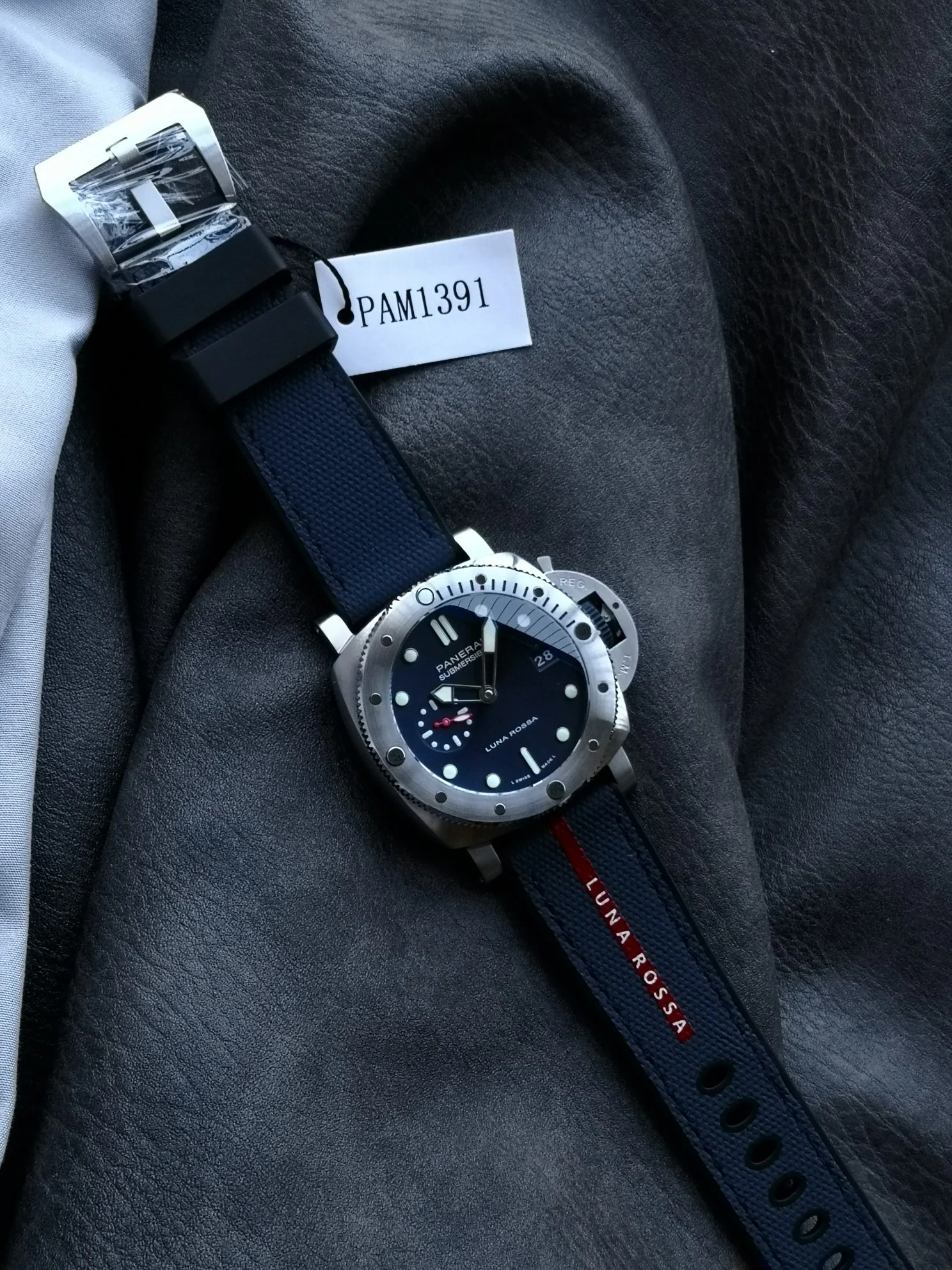 Panerai Submersible PAM01391 — photographed off the sweep