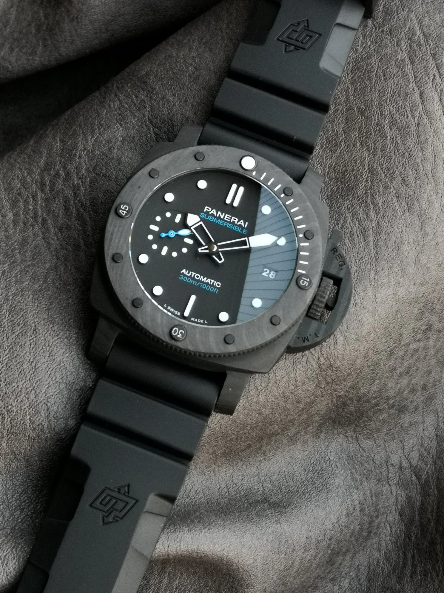 Panerai Submersible PAM02231 — photographed off the sweep