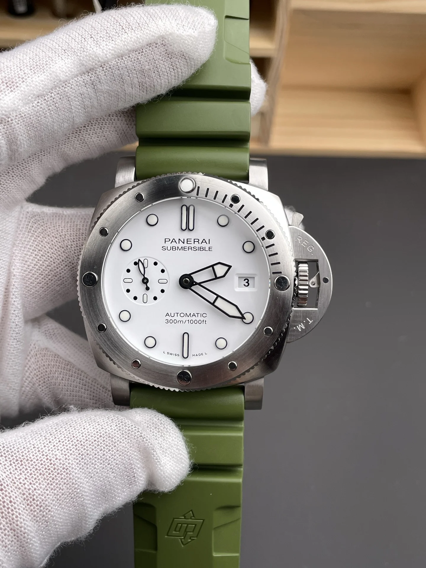 Panerai White Dial PAM01226 — photographed off the sweep