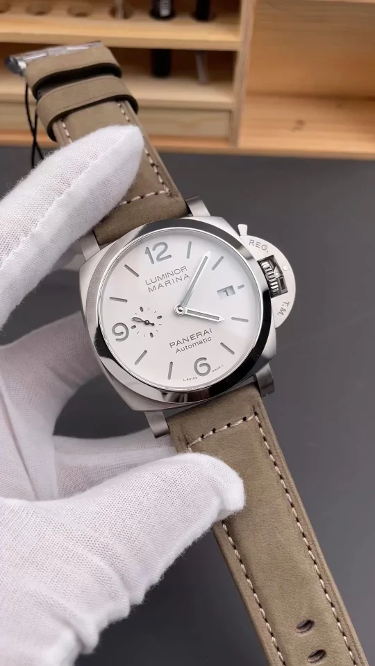Panerai White Dial PAM01314 42mm