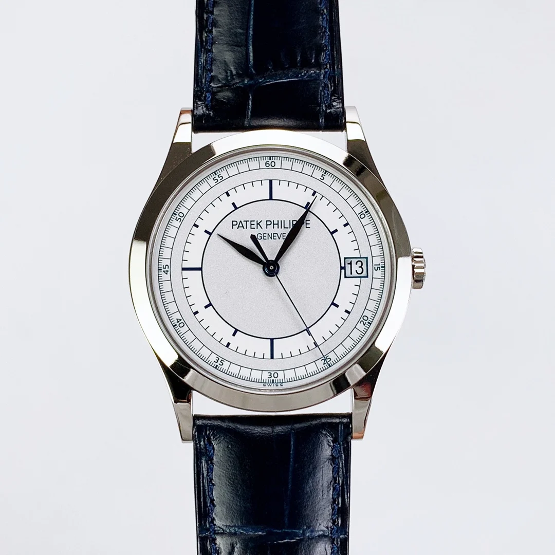 Patek Philippe 38mm — detail