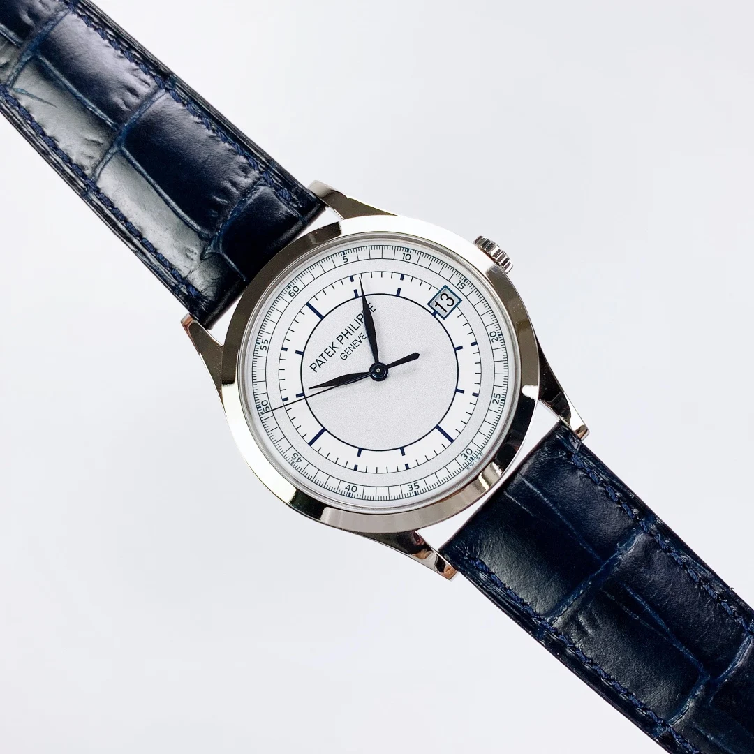 Patek Philippe 38mm — detail