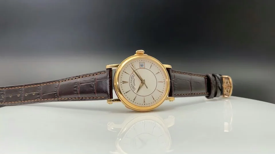 Patek Philippe 5153 38mm — photographed off the sweep