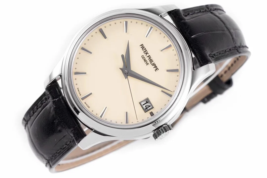 Patek Philippe 5227 39mm — detail
