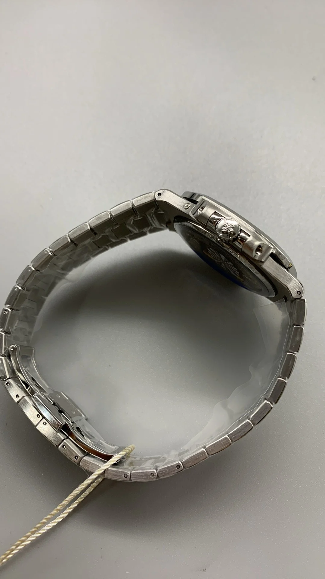 Patek Philippe 5712 — photographed off the sweep