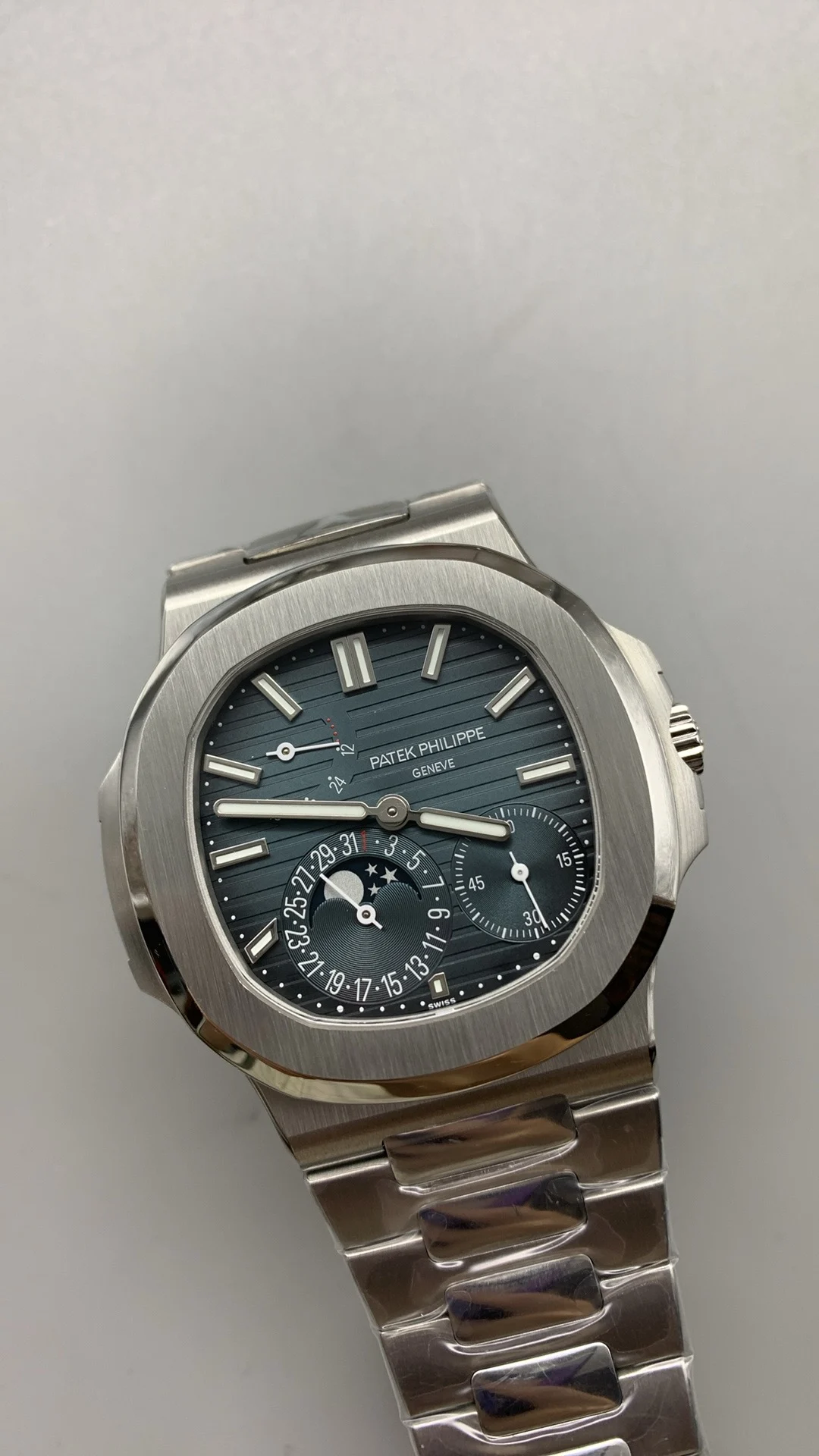 Patek Philippe 5712 — photographed off the sweep