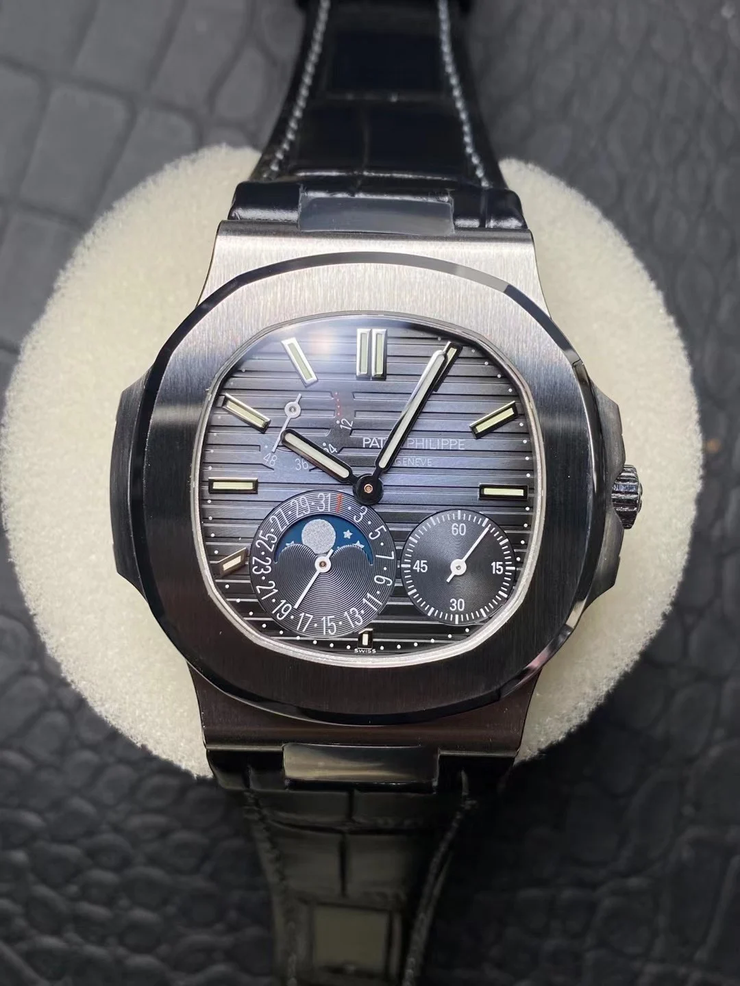 Patek Philippe 5712