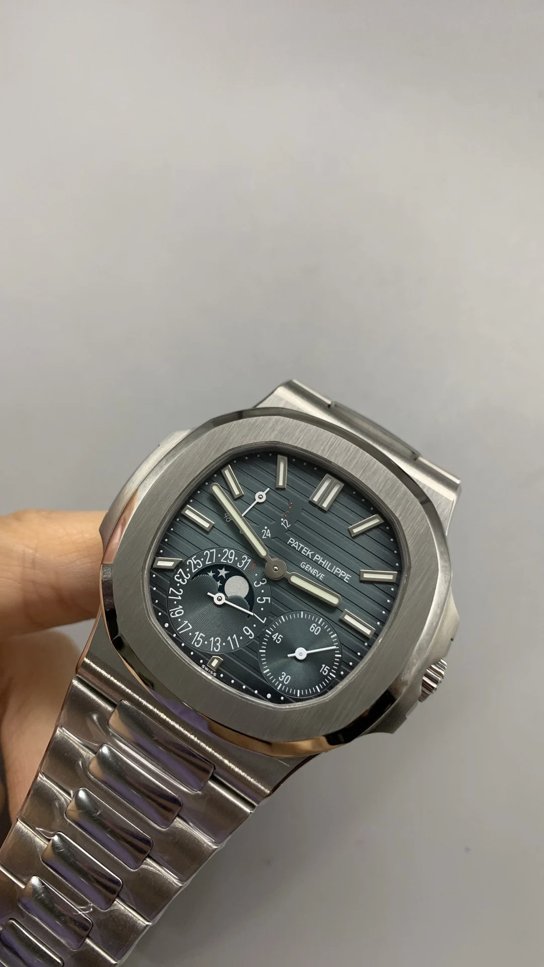 Patek Philippe 5712 — photographed off the sweep