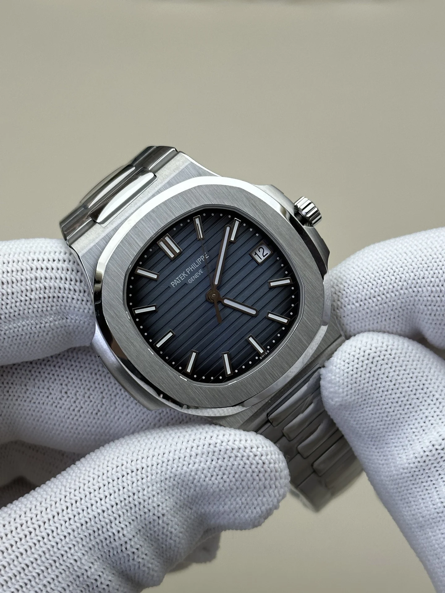 Patek Philippe 5811 330 movement — photographed off the sweep