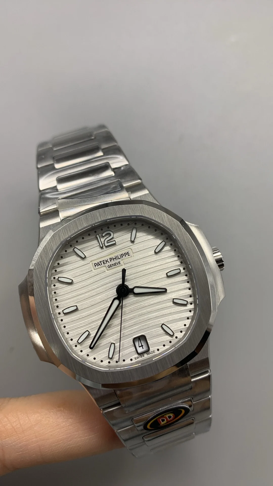 Patek Philippe 7118 — photographed off the sweep