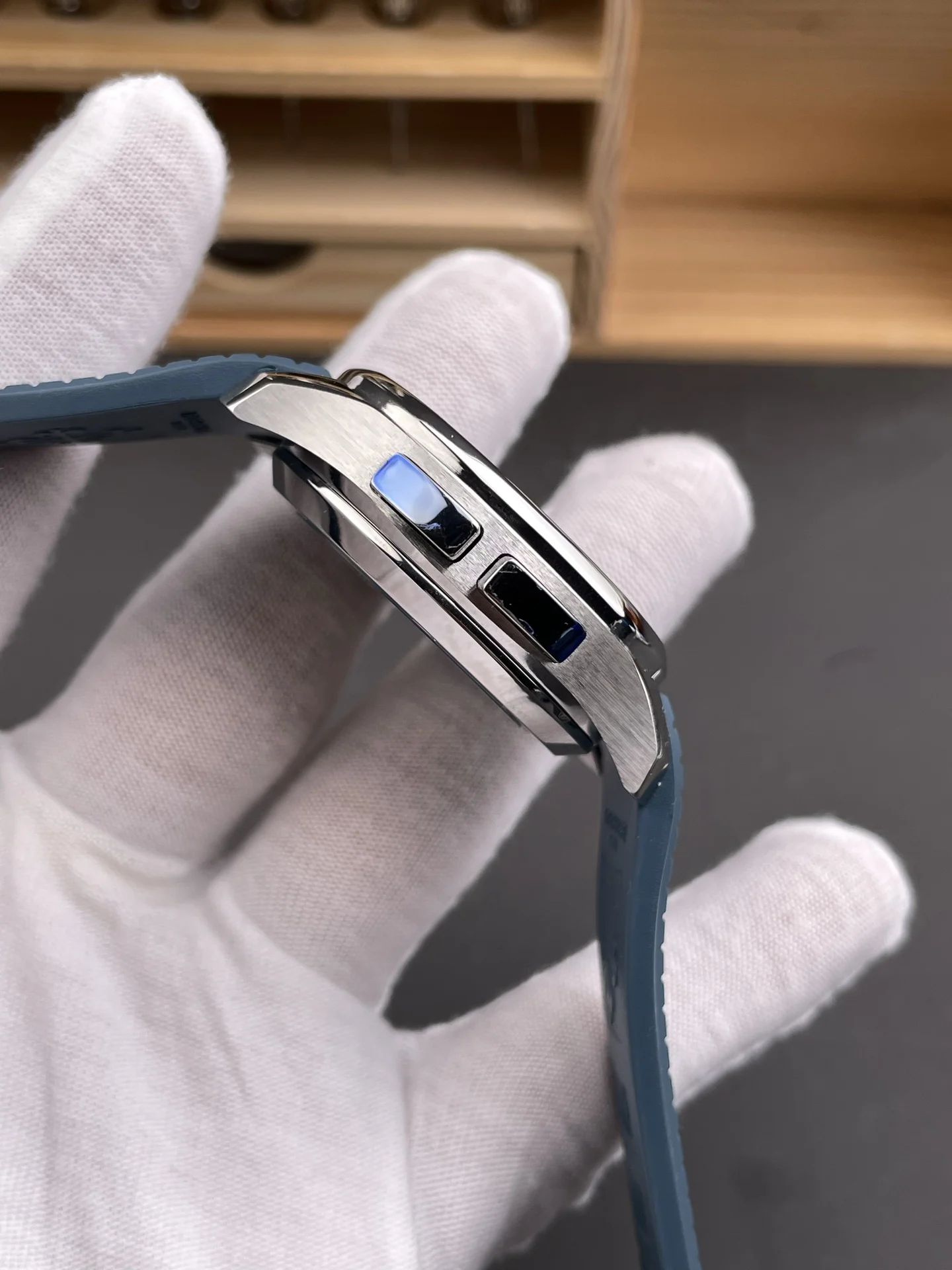 Patek Philippe Aquanaut Blue Dial 5164 — photographed off the sweep