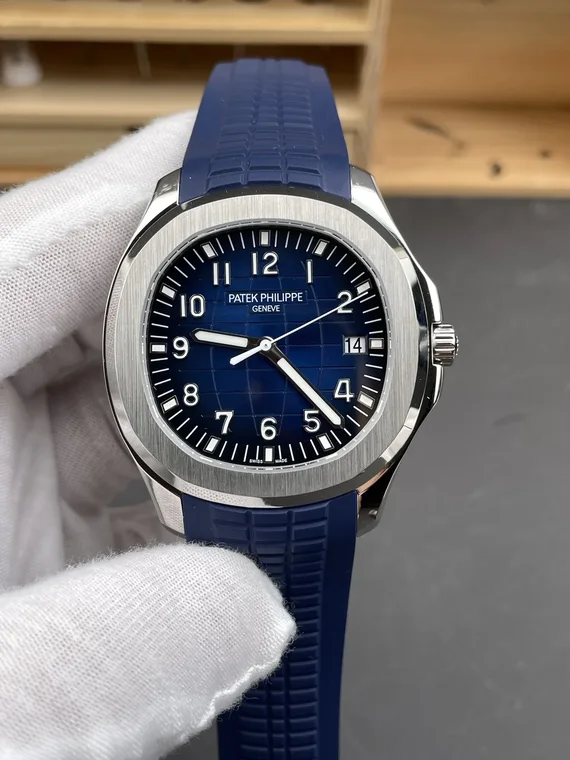 Patek Philippe Aquanaut Blue Dial 5168 42mm