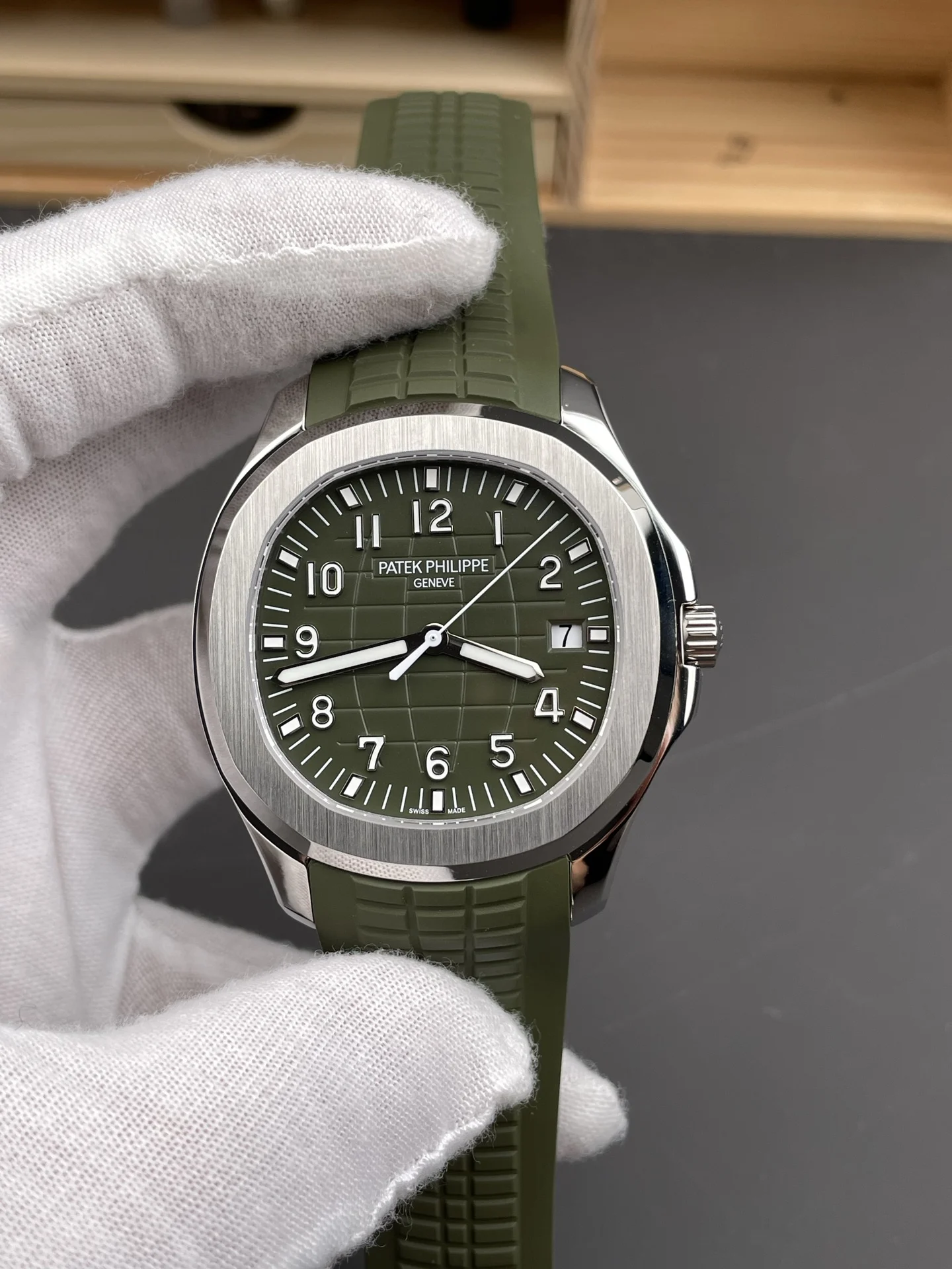 Patek Philippe Aquanaut Green Dial 5168G — photographed off the sweep