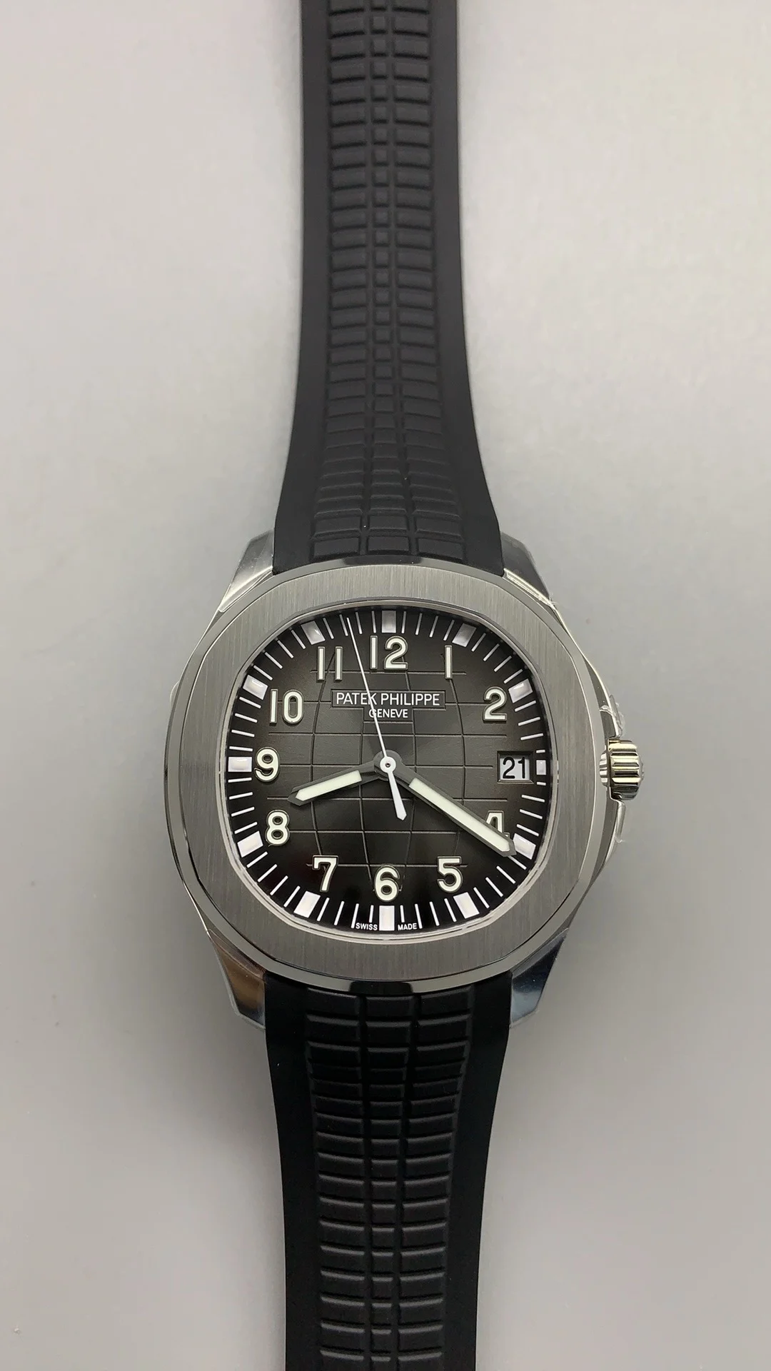 Patek Philippe Aquanaut Grey Dial 5167