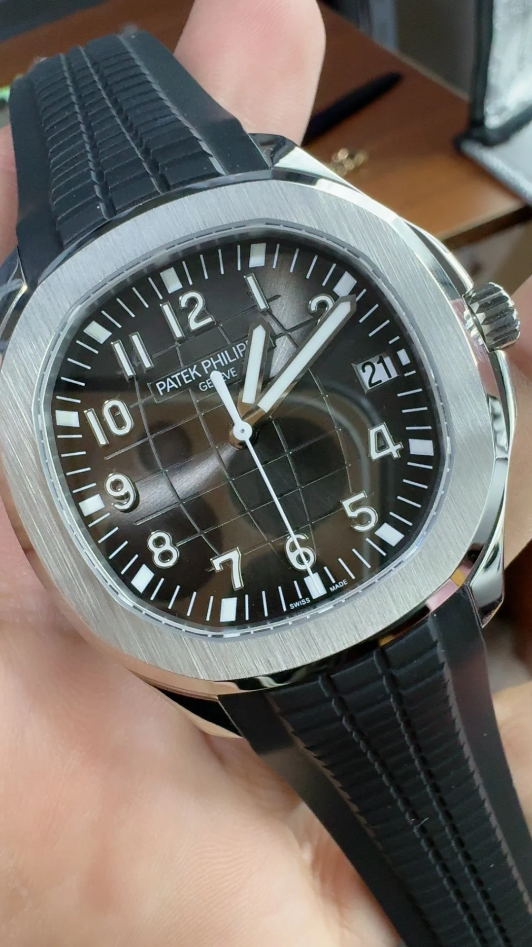 Patek Philippe Aquanaut Grey Dial 5167 — photographed off the sweep