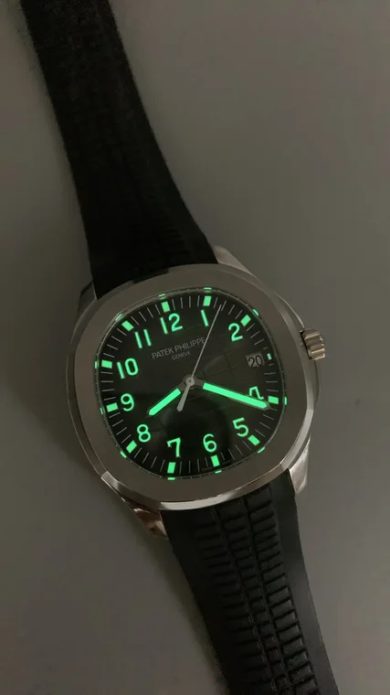 Patek Philippe Aquanaut Grey Dial 5167
