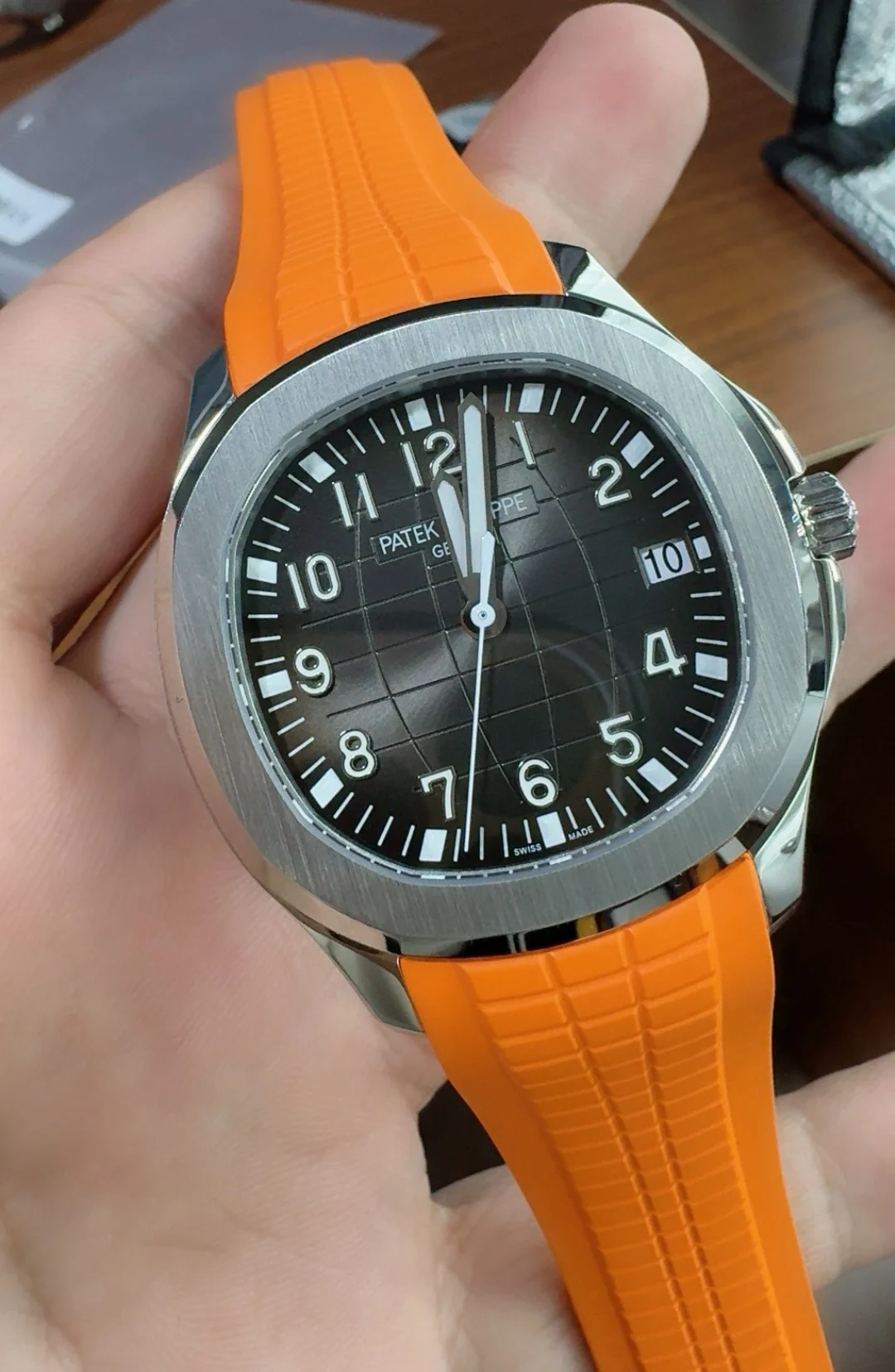 Patek Philippe Aquanaut Grey Dial 5167 — photographed off the sweep