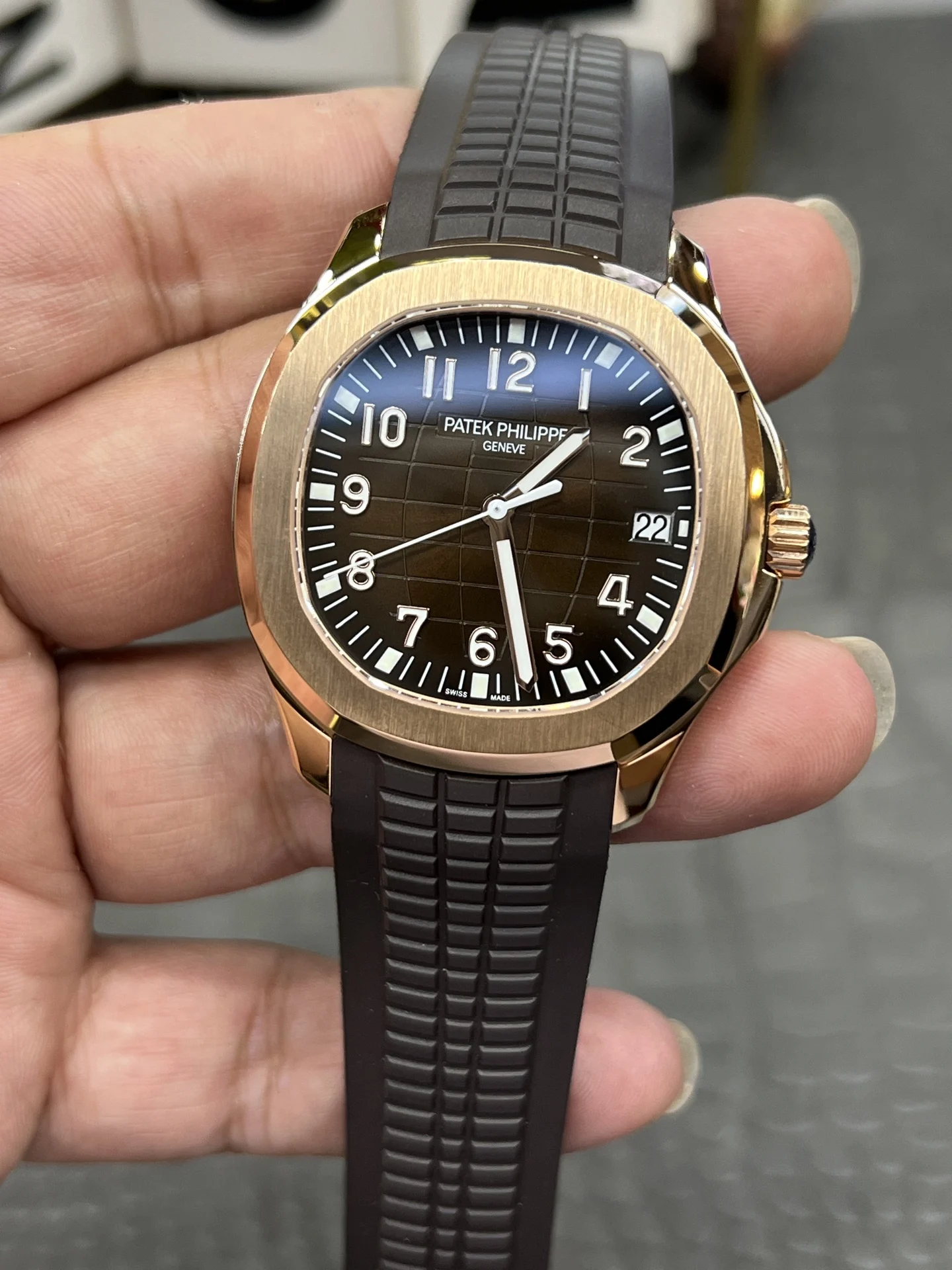 Patek Philippe Aquanaut Rose Gold — photographed off the sweep