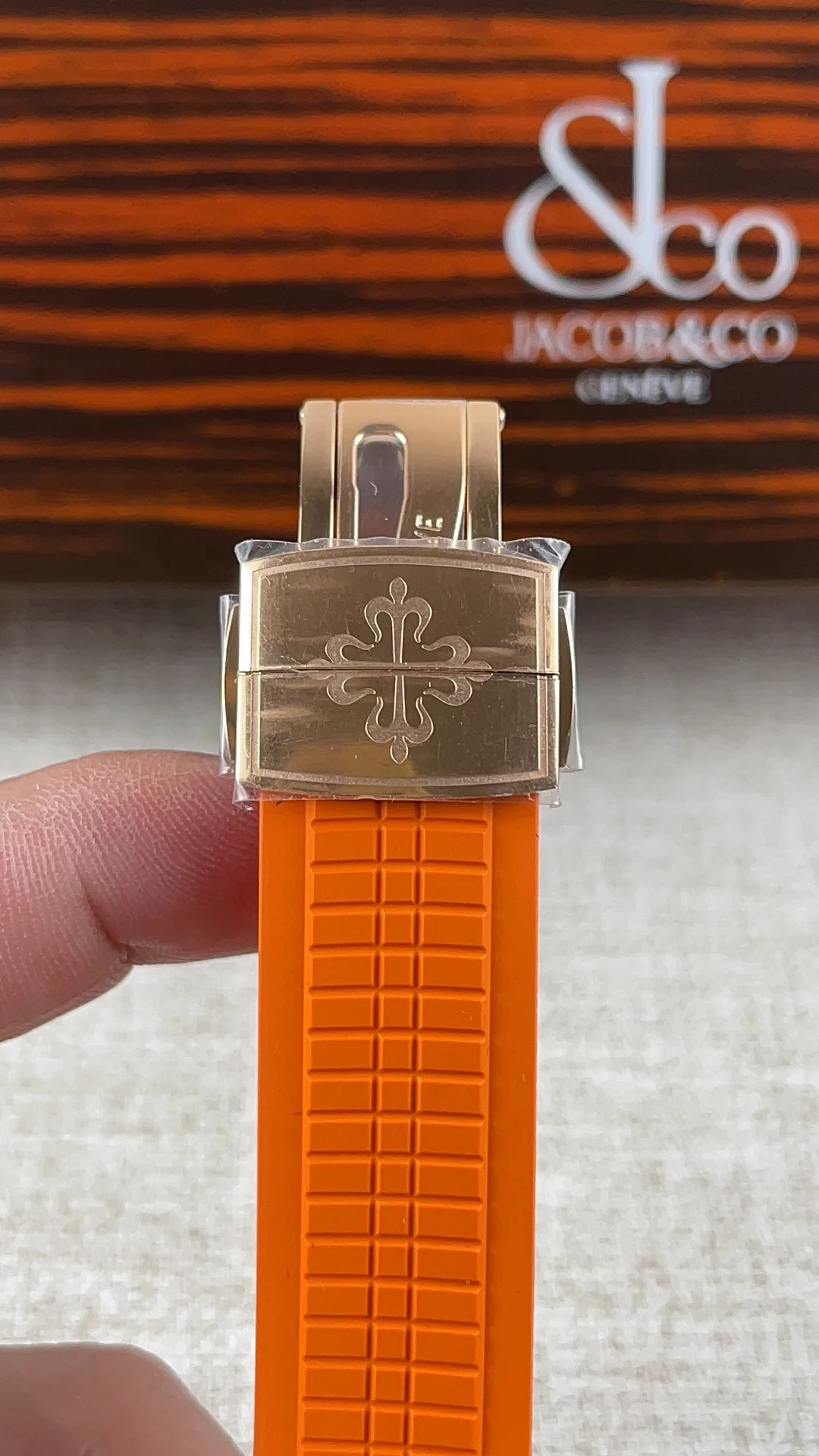 Patek Philippe Aquanaut Rose Gold — photographed off the sweep