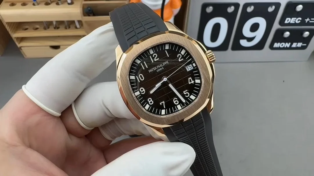 Patek Philippe Aquanaut Rose Gold
