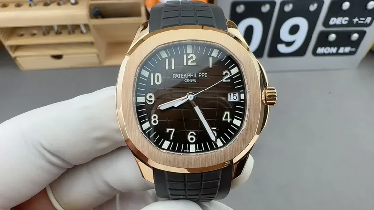 Patek Philippe Aquanaut Rose Gold