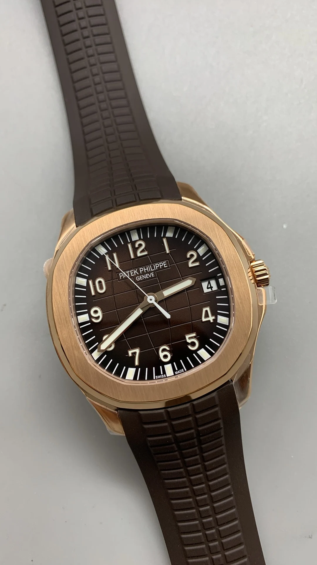 Patek Philippe Aquanaut Rose Gold 5167 — photographed off the sweep