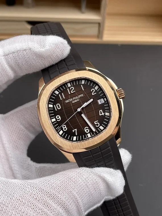 Patek Philippe Aquanaut Rose Gold Brown Dial 5167 40mm
