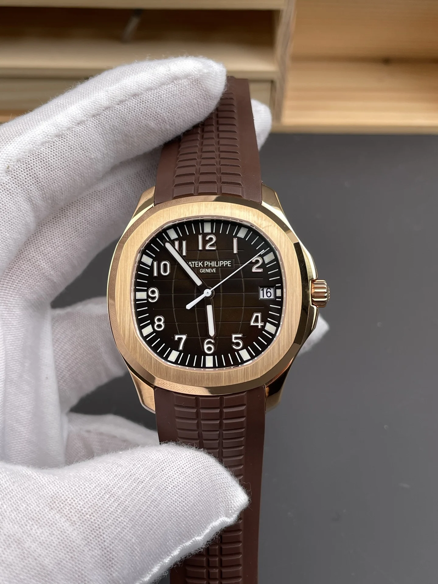 Patek Philippe Aquanaut Rose Gold Brown Dial 5167R 40mm