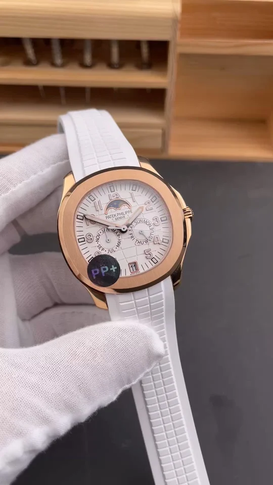 Patek Philippe Aquanaut Rose Gold White Dial 5261