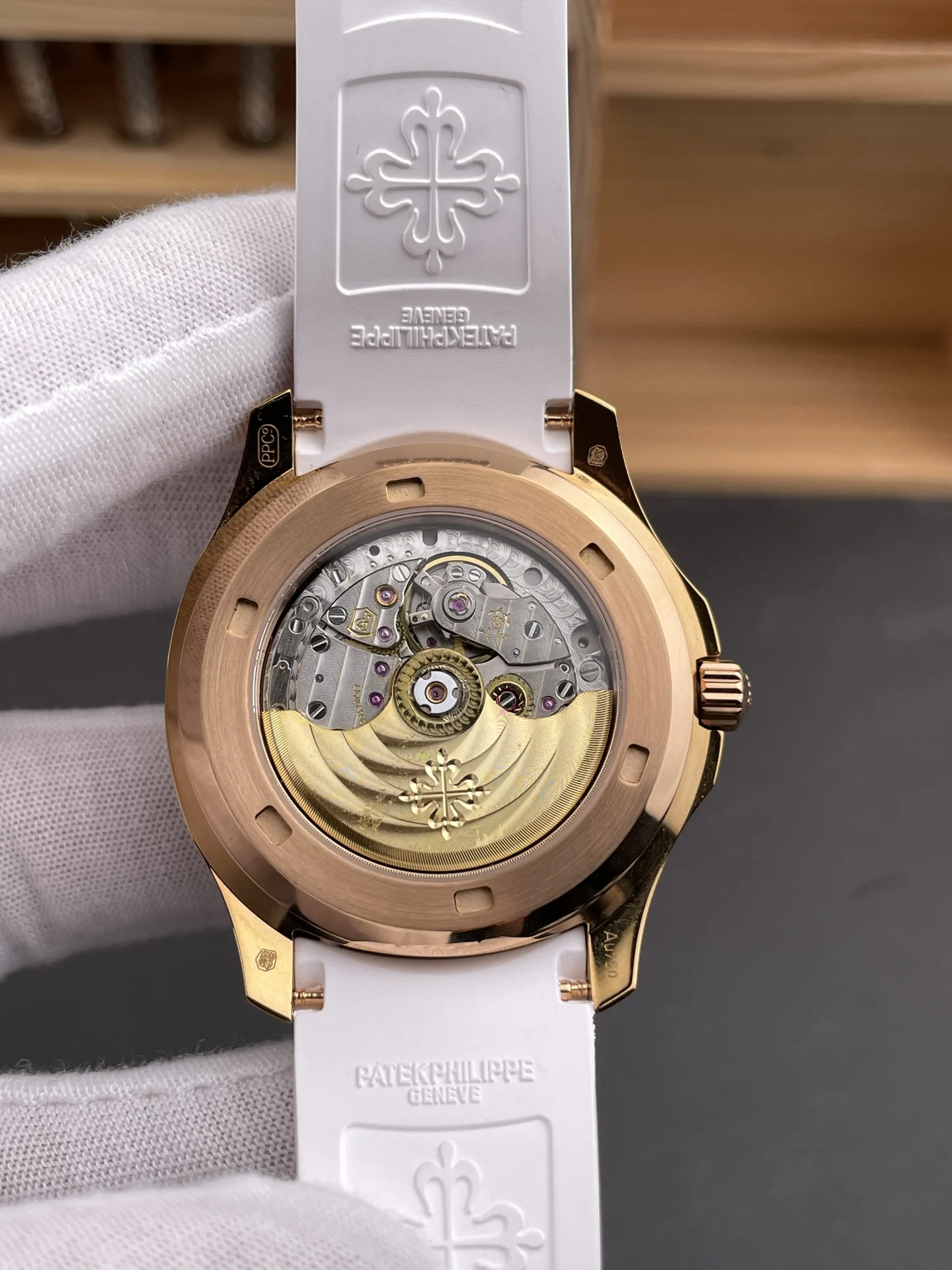 Patek Philippe Aquanaut Rose Gold White Dial 5261 — photographed off the sweep