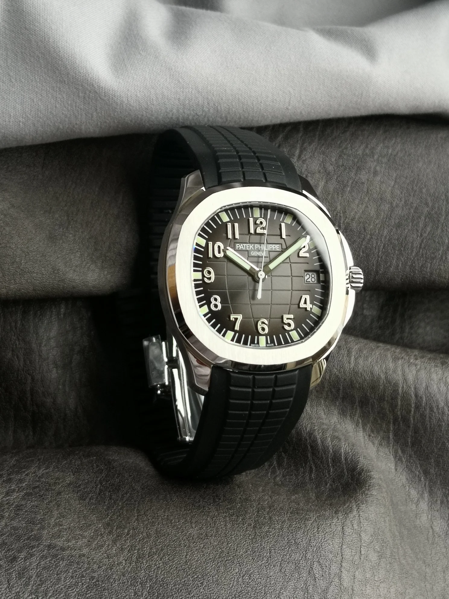 Patek Philippe Aquanaut Steel 40mm — photographed off the sweep