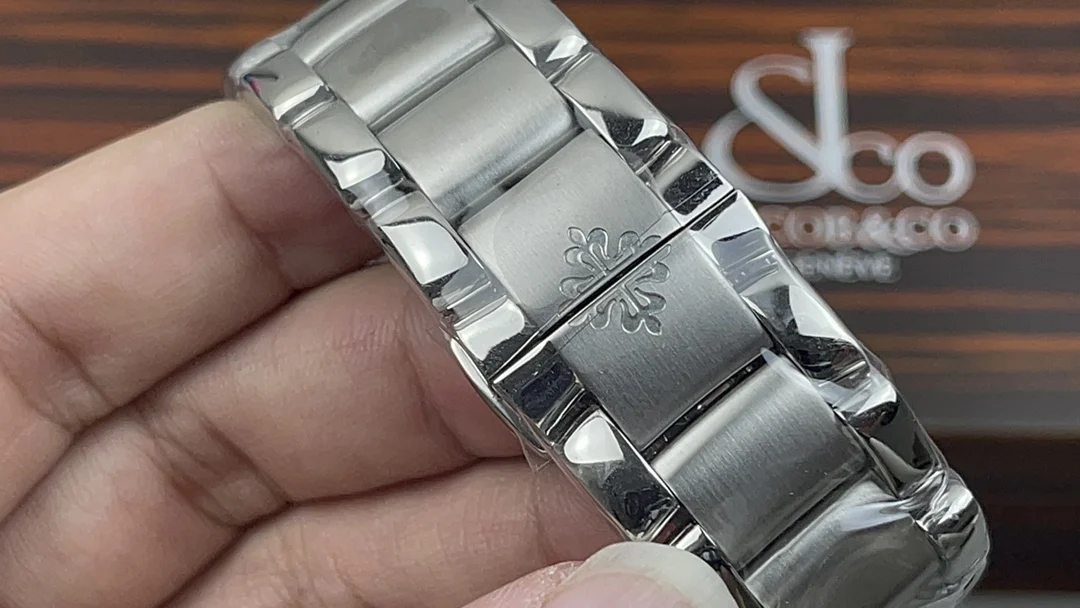 Patek Philippe Aquanaut Steel — photographed off the sweep