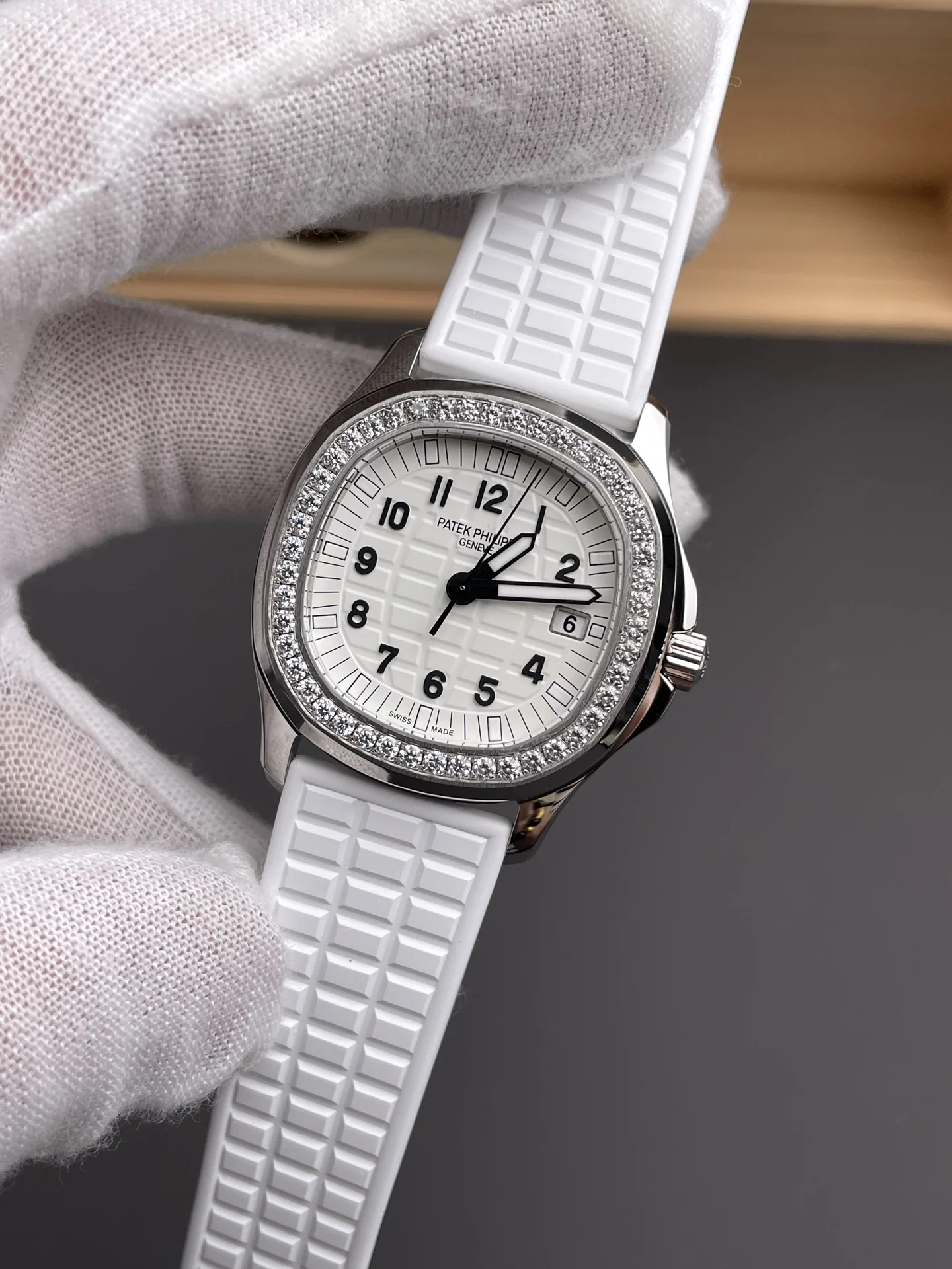 Patek Philippe Aquanaut White Dial Diamond-Set 35.6mm — photographed off the sweep
