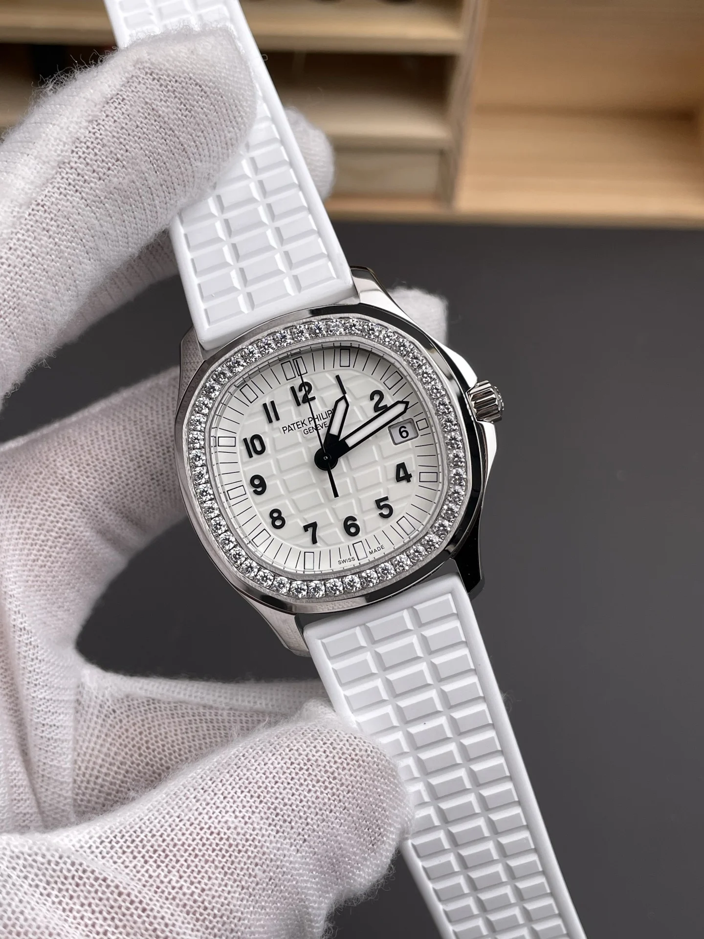 Patek Philippe Aquanaut White Dial Diamond-Set 35.6mm — photographed off the sweep