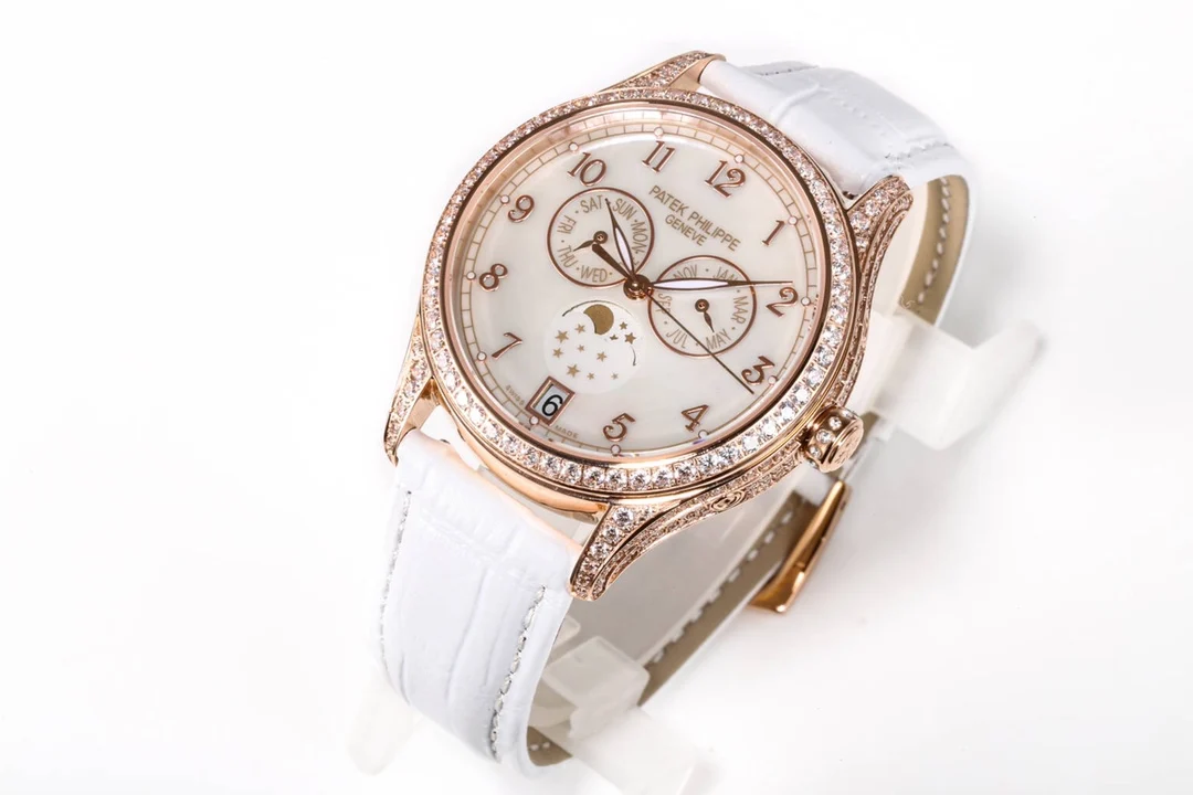 Patek Philippe Calatrava Annual Calendar 4947R — detail
