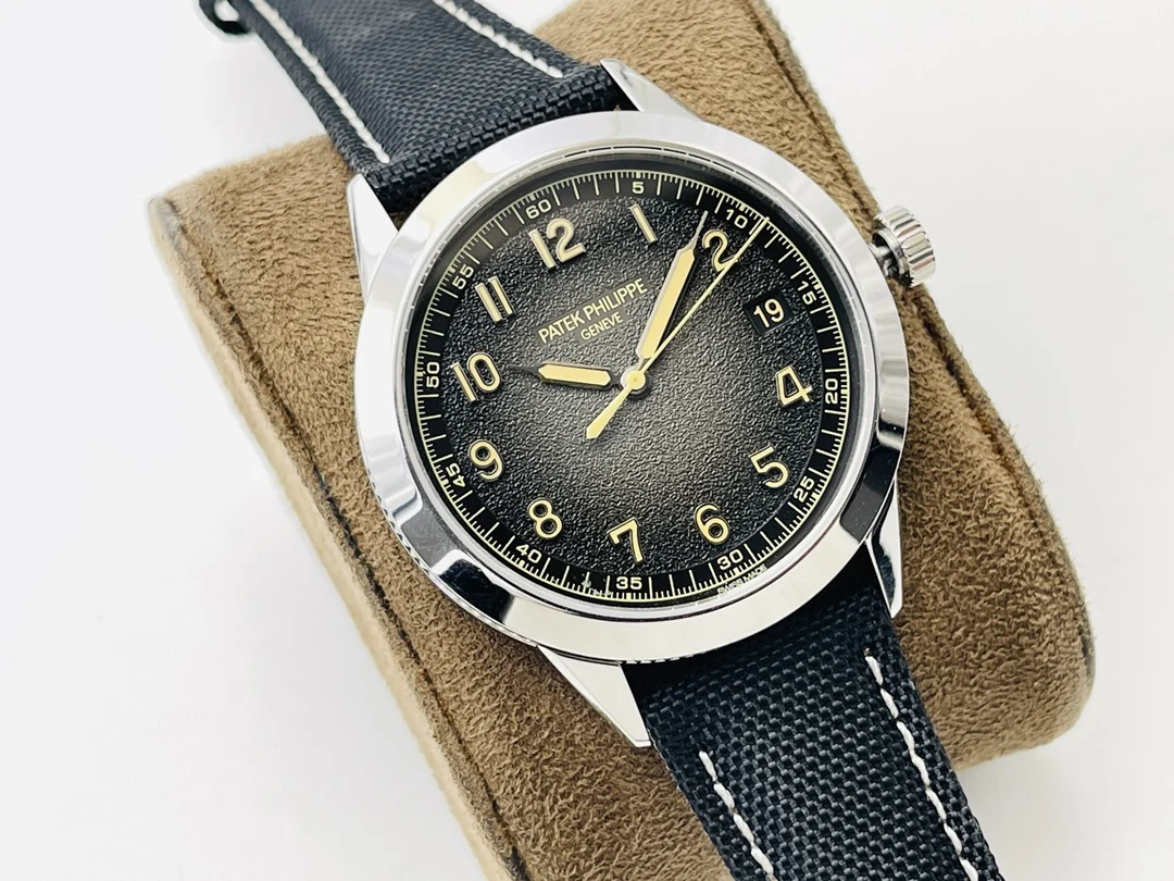 Patek Philippe Calatrava White Gold — photographed off the sweep