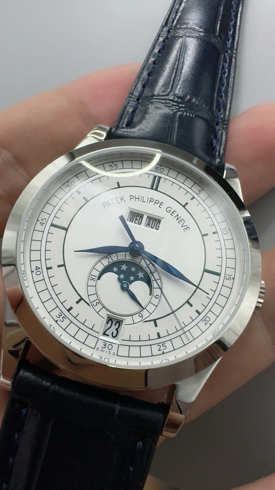 Patek Philippe, Classic Collection, Multifunctions — photographed off the sweep