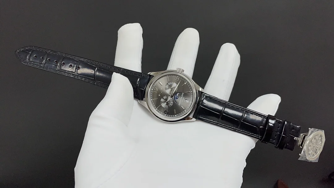Patek Philippe Moon Phase 5146R 39mm — photographed off the sweep