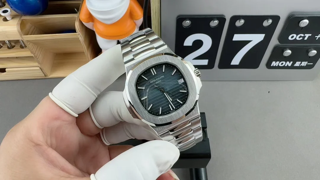 Patek Philippe Nautilus 5711 — photographed off the sweep