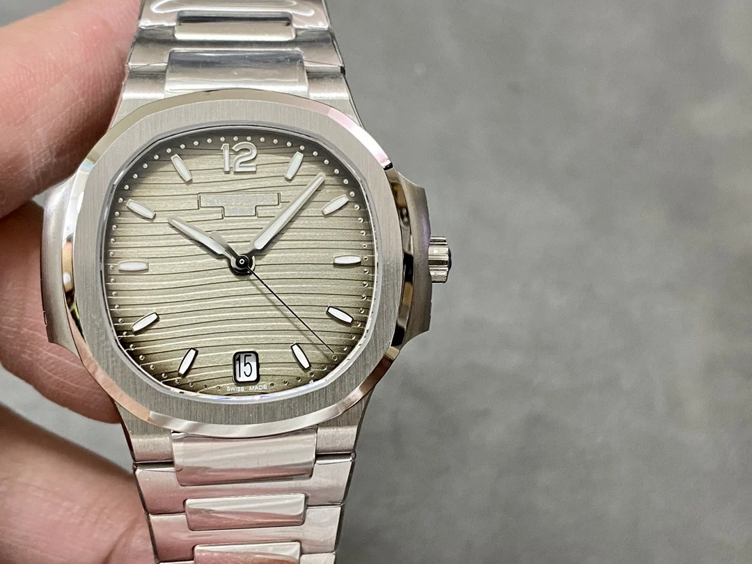 Patek Philippe Nautilus 7118 — photographed off the sweep