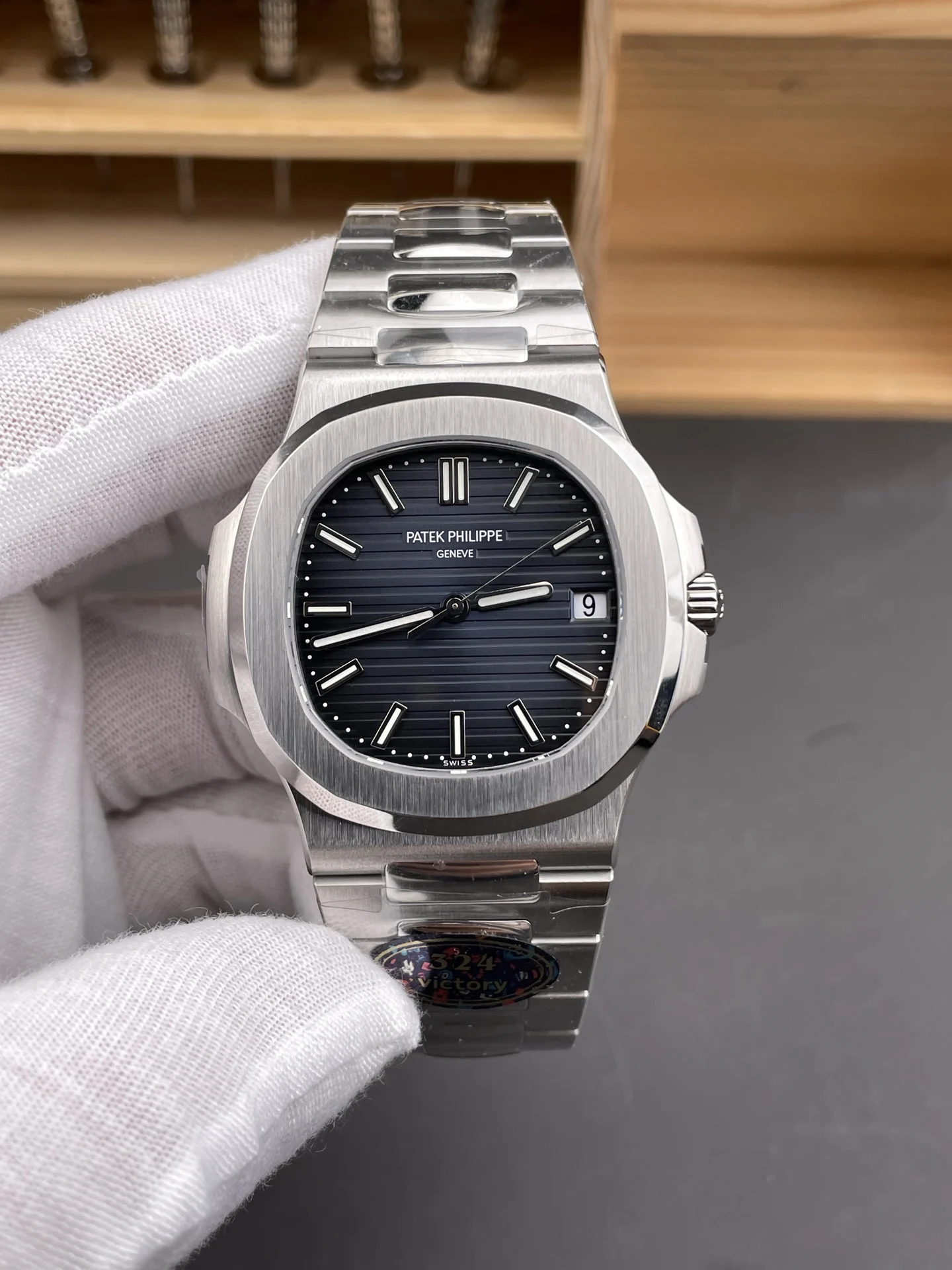 Patek Philippe Nautilus Blue Dial 5711 40mm — photographed off the sweep