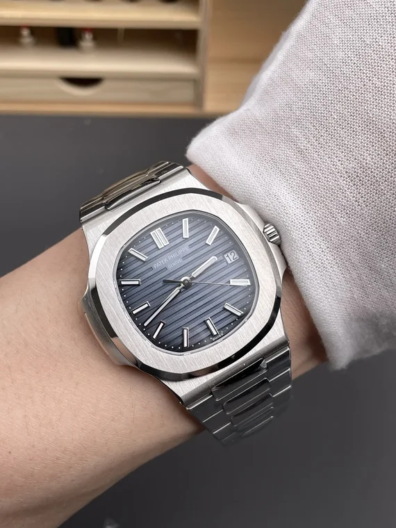 Patek Philippe Nautilus Blue Dial 5711 40mm
