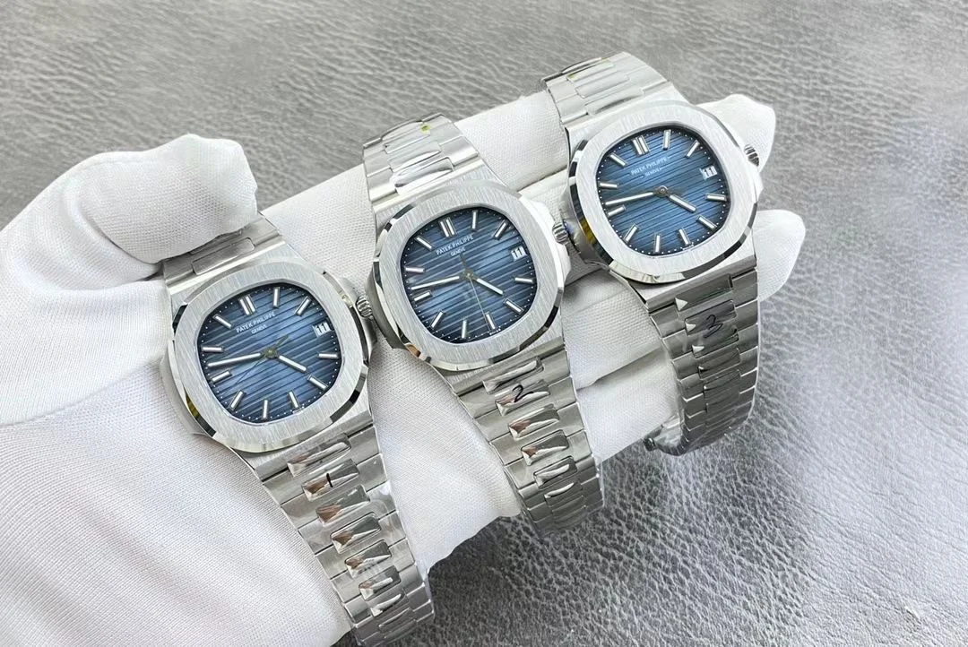 Patek Philippe Nautilus Blue Dial 5711 40mm — photographed off the sweep
